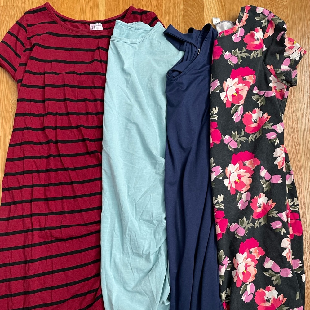 Bundle of 4 midi bodycon maternity dresses